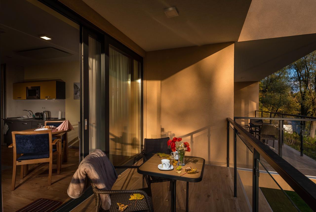 Apartmánový Dom Kriváň Bešeňová Exterior foto
